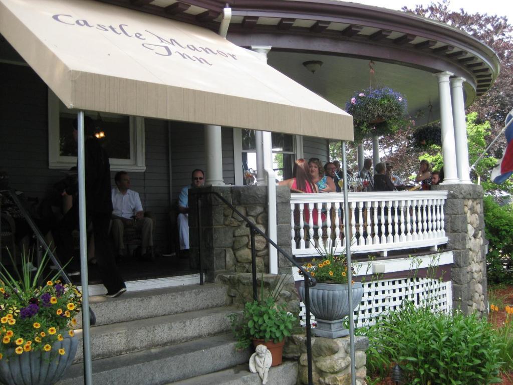 Castle Manor Inn Gloucester Exterior photo